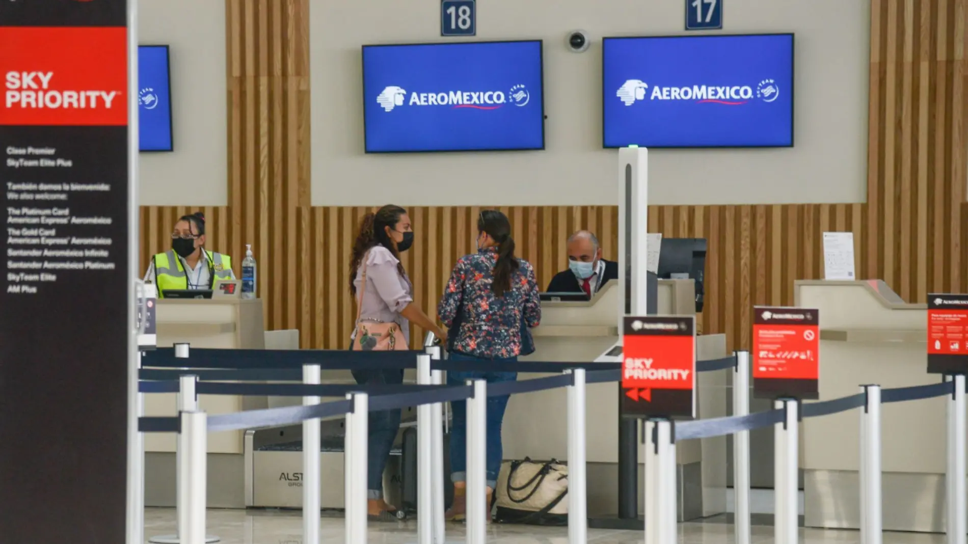 Acciones de Aeroméxico levantan el vuelo en la bolsa